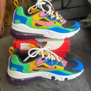 Nike Air Max 260 React